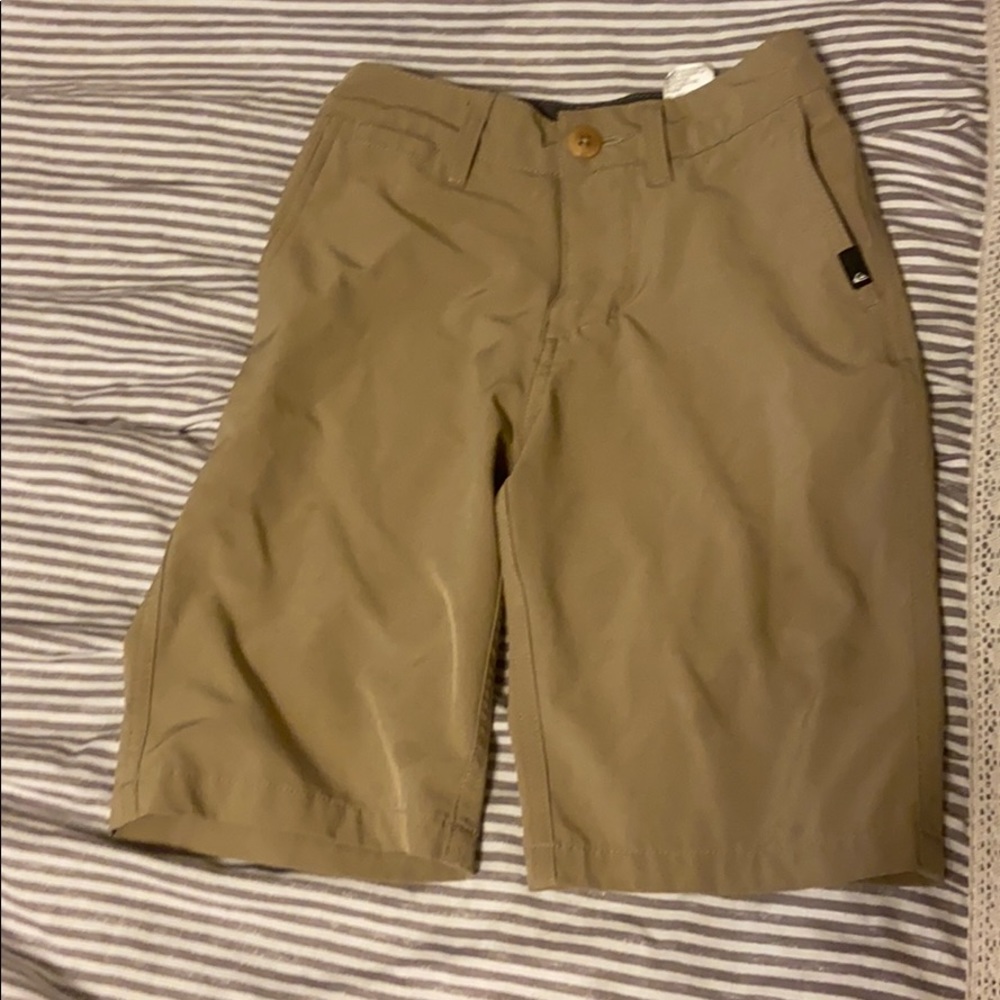 Amphibian shorts